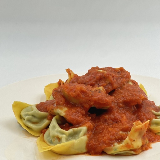 [30081] Tortelloni ricotta e spinaci con pomodoro